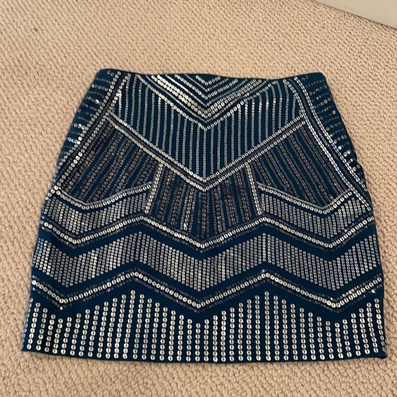Sequence mini skirt XS - Picture 3 of 3